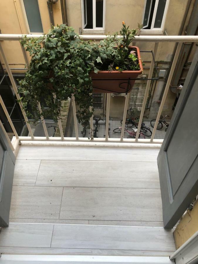 Le Tre Borghesi Hotel Parma Exterior photo